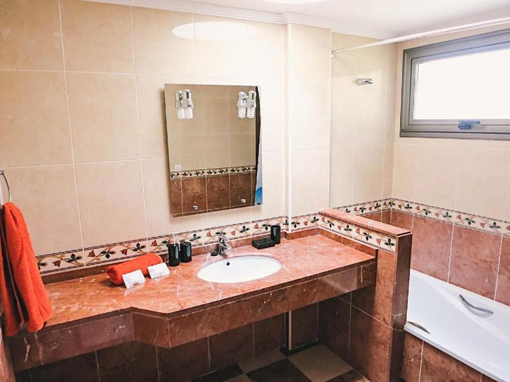 אל מדאנו Bungalow With 2 Bedrooms, Playa La Tejita מראה חיצוני תמונה